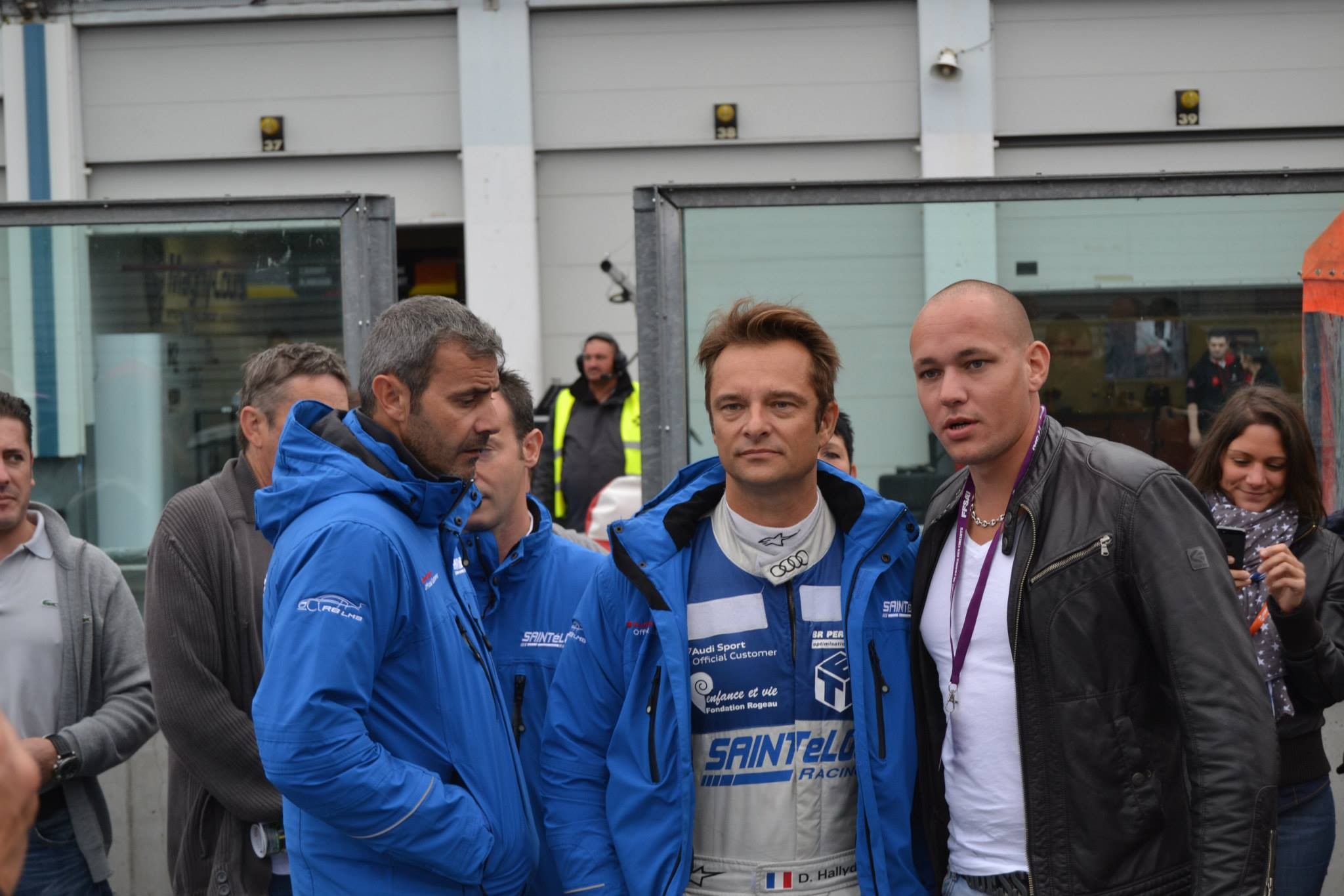 GT TOUR 2013 Magny Cours Contactez notre centre de reprog BR